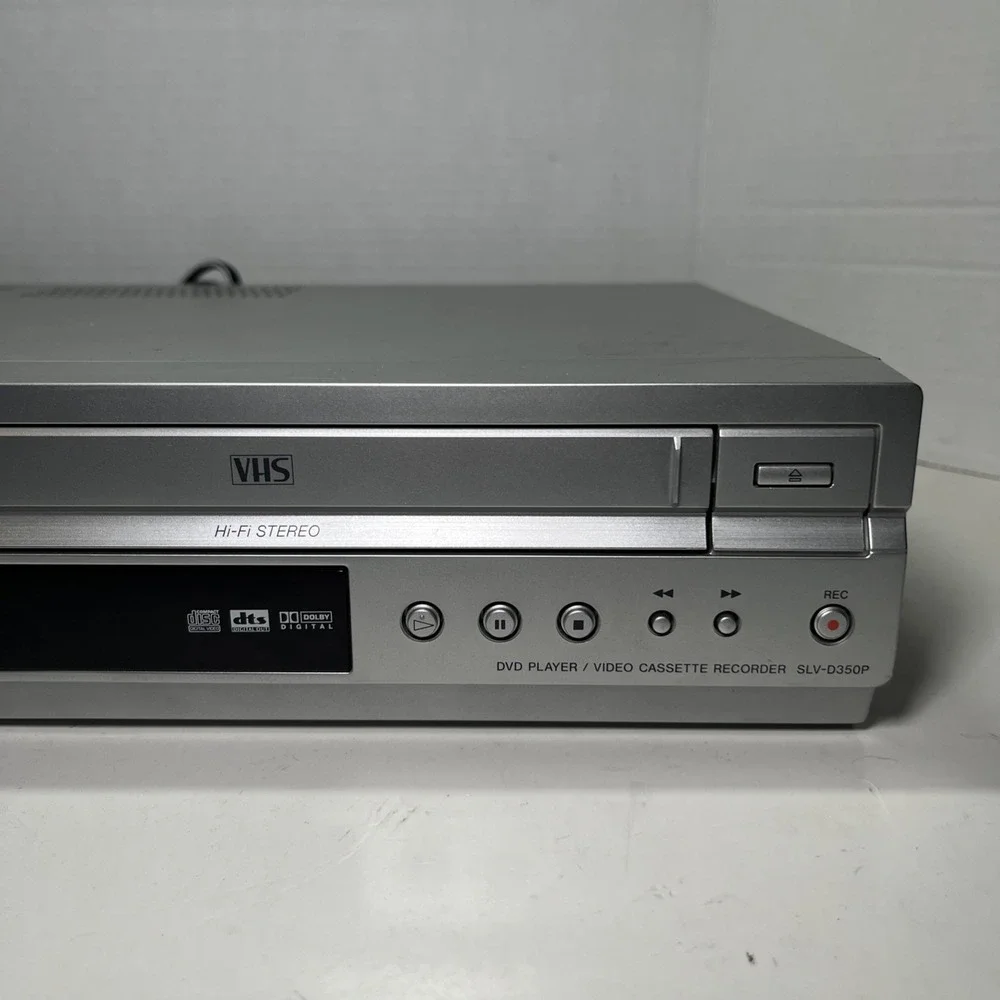 SONY SLV-D380P DVD VHS Combo Player & Recorder VCR No Remote TESTED WORKS 👌